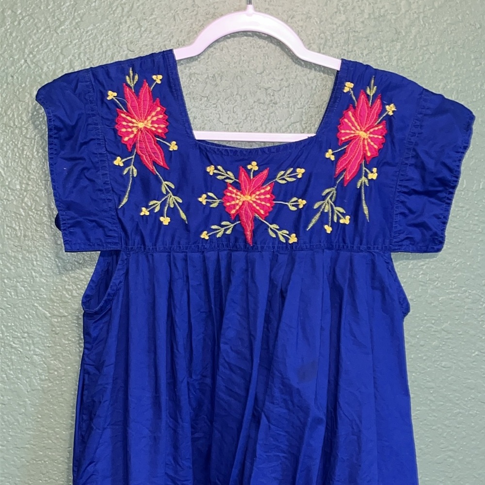 Vintage Blue Floral Embroidered Dress Mumu Hawaiian Tropical Flowers Hibiscus - Picture 3 of 8